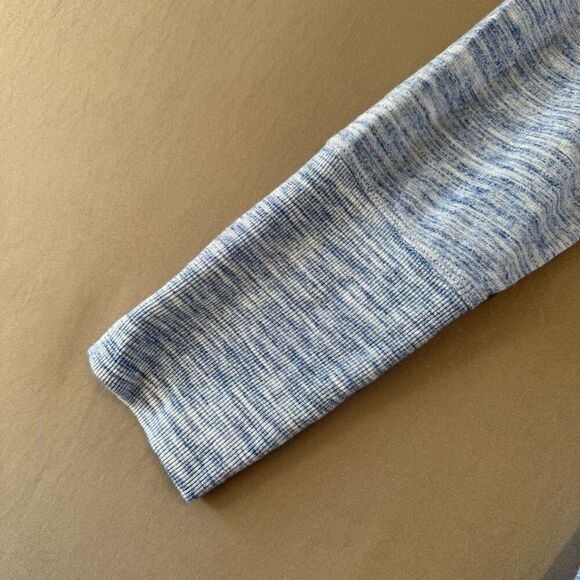 NWT Champion Elite Women’s Stretch Pullover Size Large Rayon Blend Blue Color - Picture 4 of 12